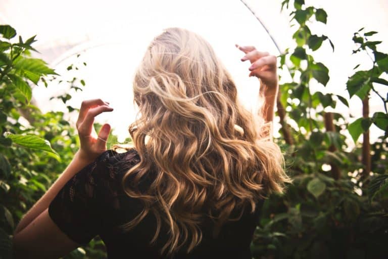 The Best Plant-Based Carrier Oils For Healthy Hair Growth!