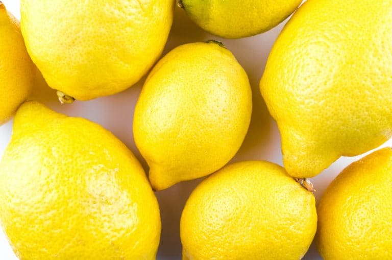 The Skin Care Benefits of Lemon Juice!